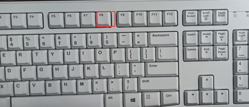 Win7重裝后進不去系統怎么辦?