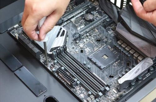 Win7旗艦版系統電腦啟動不了怎么辦？