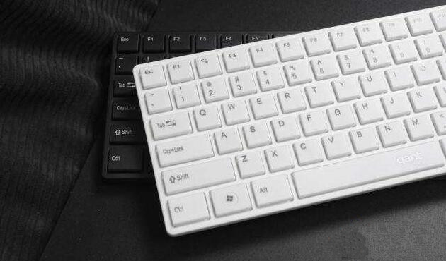 Win10筆記本電腦鍵盤不能輸入文字怎么解決？