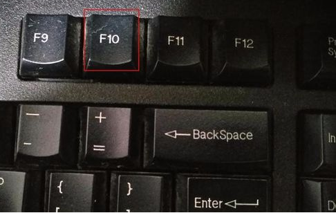 Win10專業版藍屏連安全模式都進不去怎么處理?