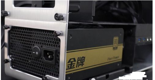 Win7旗艦版系統(tǒng)電腦開不了機怎么辦？