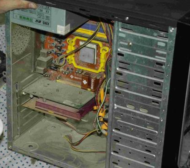 Win10電腦經常死機是什么原因？