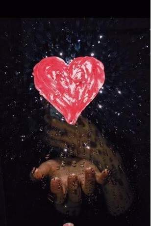 抖音APP怎么拍出鏡子愛心特效?鏡子愛心特效拍攝方法講解