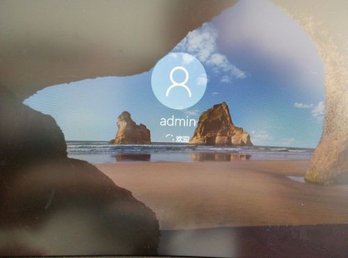 Win10滾動條不受控制如何解決？