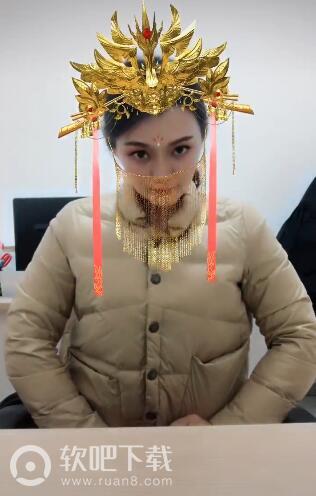 抖音鳳冠特效在哪抖音里頭戴金色鳳冠的特效位置