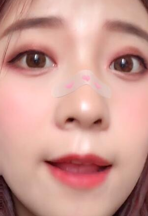 抖音鼻子愛心創(chuàng)可貼怎么拍  抖音愛心創(chuàng)可貼特效拍攝教程