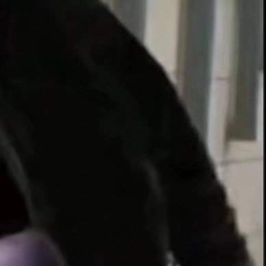 抖音奧特曼穿貂戴墨鏡社會步圖片介紹 奧特曼穿貂戴墨鏡九宮格如何弄