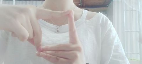 抖音手指舞音樂叫什么 抖音愛心手指舞教程慢動作