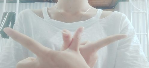 抖音手指舞音樂叫什么 抖音愛心手指舞教程慢動作