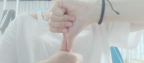 抖音愛(ài)的就是你怎么玩 抖音愛(ài)的就是你手指舞教程