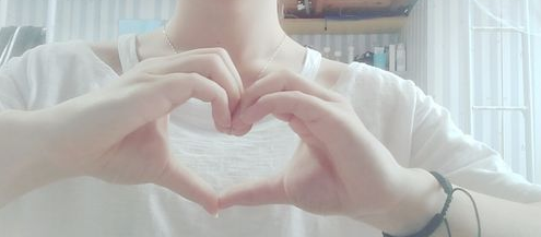 抖音愛(ài)的就是你怎么玩 抖音愛(ài)的就是你手指舞教程