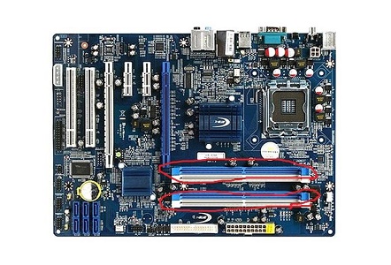 win7主板只有2條內(nèi)存槽是否可以裝雙系統(tǒng)詳細介紹