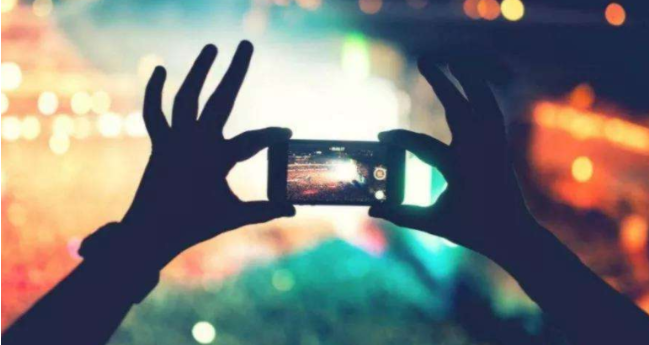 抖音【會(huì)跳舞的AR小人特效】拍攝教程分享