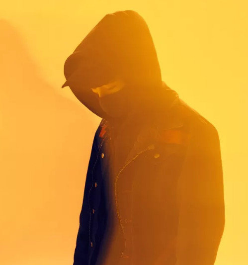 抖音黑臉v是誰(shuí)_抖音黑臉v個(gè)人資料分享