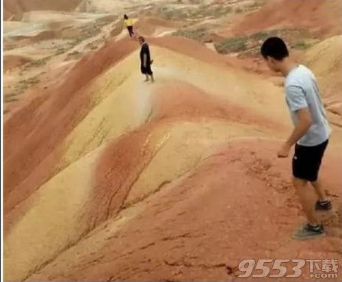 抖音丹霞地貌被毀什么原因 丹霞地貌被毀事件原因