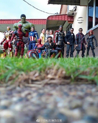 微博上怎么與手辦合影?微博上與手辦合影拍攝教程分享