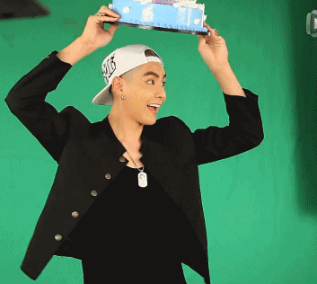 抖音吳亦凡蛋糕表情包動圖【高清大圖】