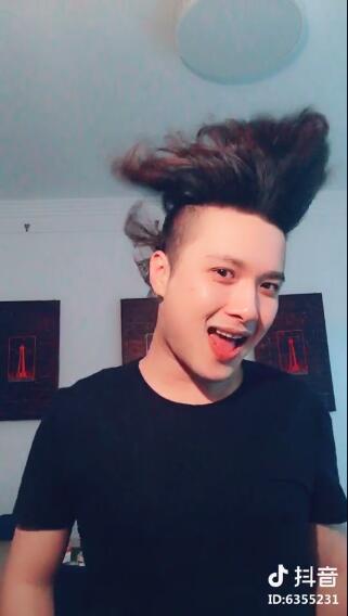 抖音吹頭發(fā)萬物生飄柔就是這么自信