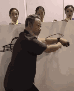 【抖音“滋墨大師”是誰(shuí)】針管噴墨畫畫大師個(gè)人資料分享