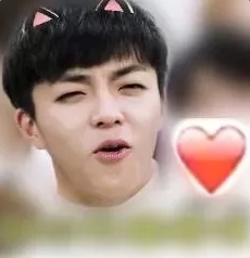 抖音吐愛心的表情包在哪下載?抖音口吐愛心的圖片匯總