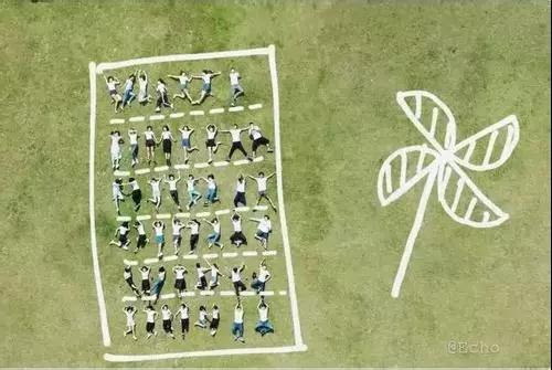 【抖音拍照技巧有哪些】抖音上最火的拍照姿勢大全