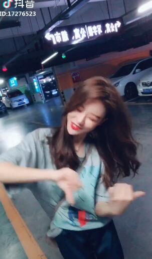 抖音GucciGucciPradaPrada溫婉手勢舞怎么拍攝？溫婉手勢舞拍攝教程