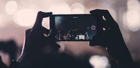 vivo怎么設置抖音動態壁紙_OPPO后臺關閉壁紙消失解決辦法