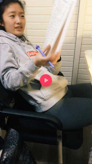 抖音養個姑娘啊就像是澆花一樣是什么小品