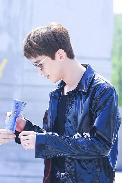 抖音相看兩不厭只有敬亭山是什么歌？抖音唯有敬亭山歌曲分享