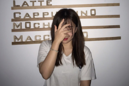 抖音花式遮臉圖片_抖音花式遮臉無水印潮圖頭像分享