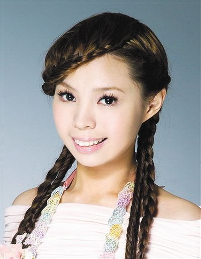 抖音紅的黃的那首歌叫什么誰唱的?