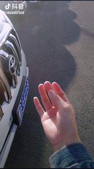 抖音找車口訣是什么 尋龍摸金萬纏山下一句