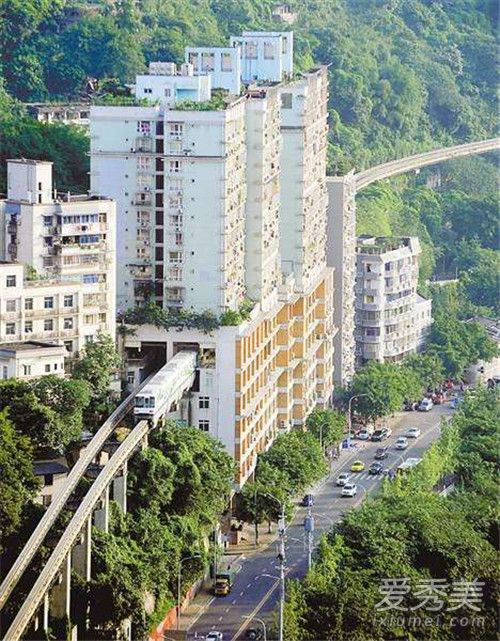 抖音重慶穿樓輕軌在哪里 重慶穿樓輕軌是幾號線