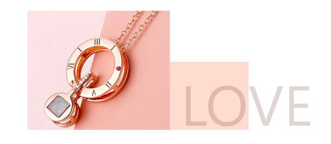 抖音上把一百種語言我愛你刻在項鏈里的項鏈叫什么名字？