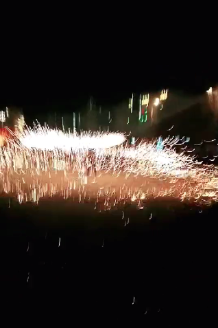 抖音上的煙花球是什么