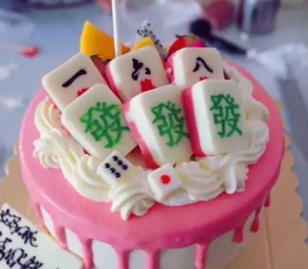 抖音惡搞生日蛋糕制作方法介紹