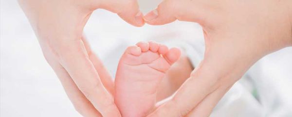 發寶寶照片配個性說說 關于寶寶照片的朋友圈文案