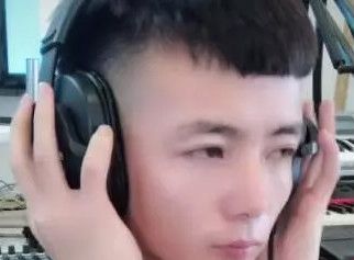 抖音《孤芳自賞》原唱是誰？