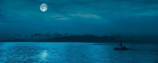 拍月亮發(fā)朋友圈說說 有哪些拍月亮朋友圈的文案