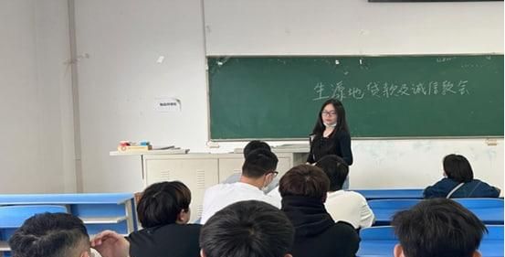 助學貸款的支付寶賬戶能直接支付嗎