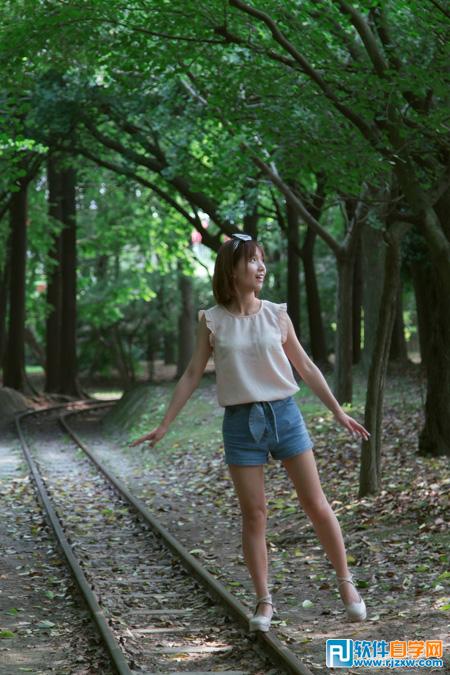 photoshop修改逆光圖片