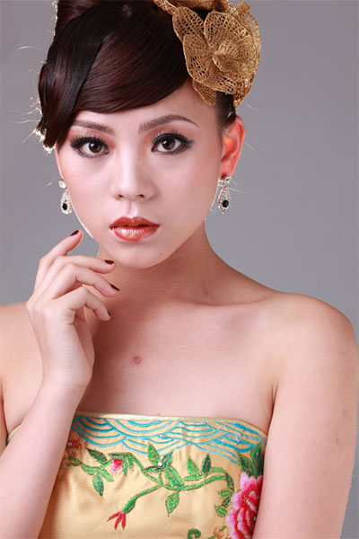 用PhotoShop把人物照片合成手繪水墨風格畫實例教程